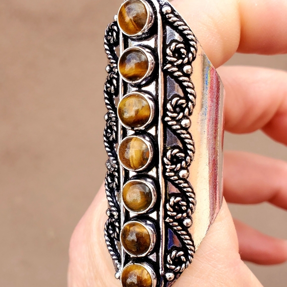 New 7 Stone Tiger Eye Adjustable Silver Statement Ring. - Picture 12 of 15